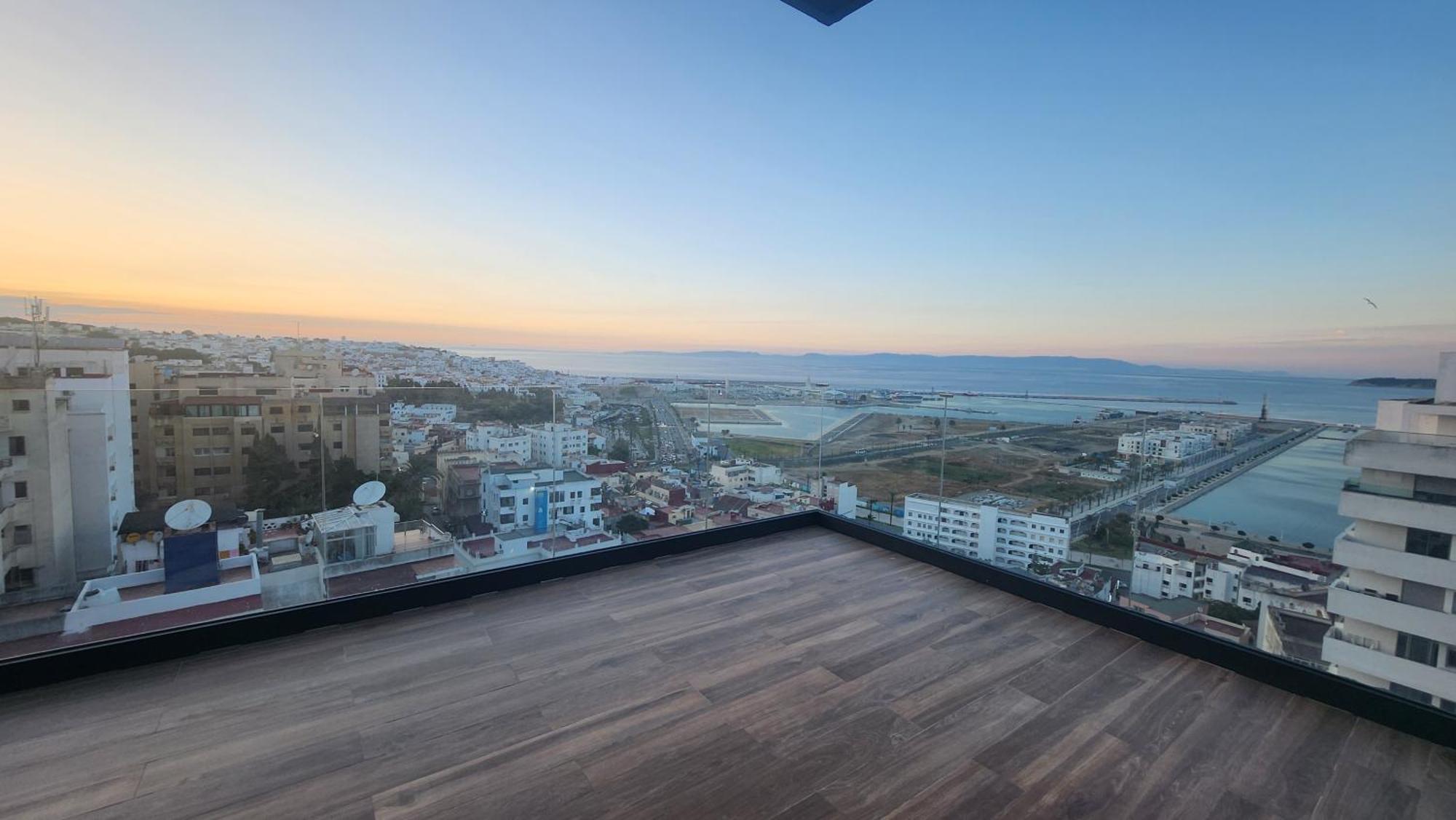 טנג'יר Magnifique Penthouse 160M2 Terrasse 90M2 Vue Mer מראה חיצוני תמונה